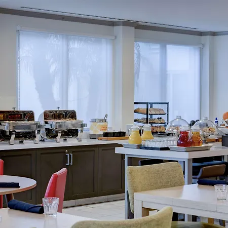 Hilton Garden Inn Anaheim/Garden Grove-2
