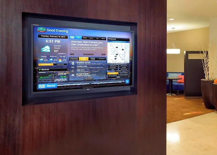 Kid friendly hotel Courtyard By Marriott Anaheim Resort/Convention Center